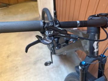 Tweedehands Scott Lumen Eride 910 2024 2024 Mountainbike — afbeelding 5 van 19