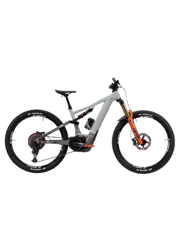 Käytetty Focus SAM² 6.9 2023 2023 MTB