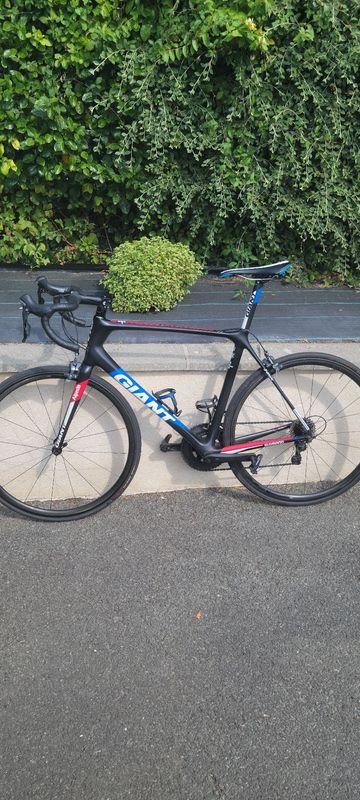 Używany Giant TCR Advanced Pro Team 2018 2018 Road & Gravel — zdjęcie 2 z 3
