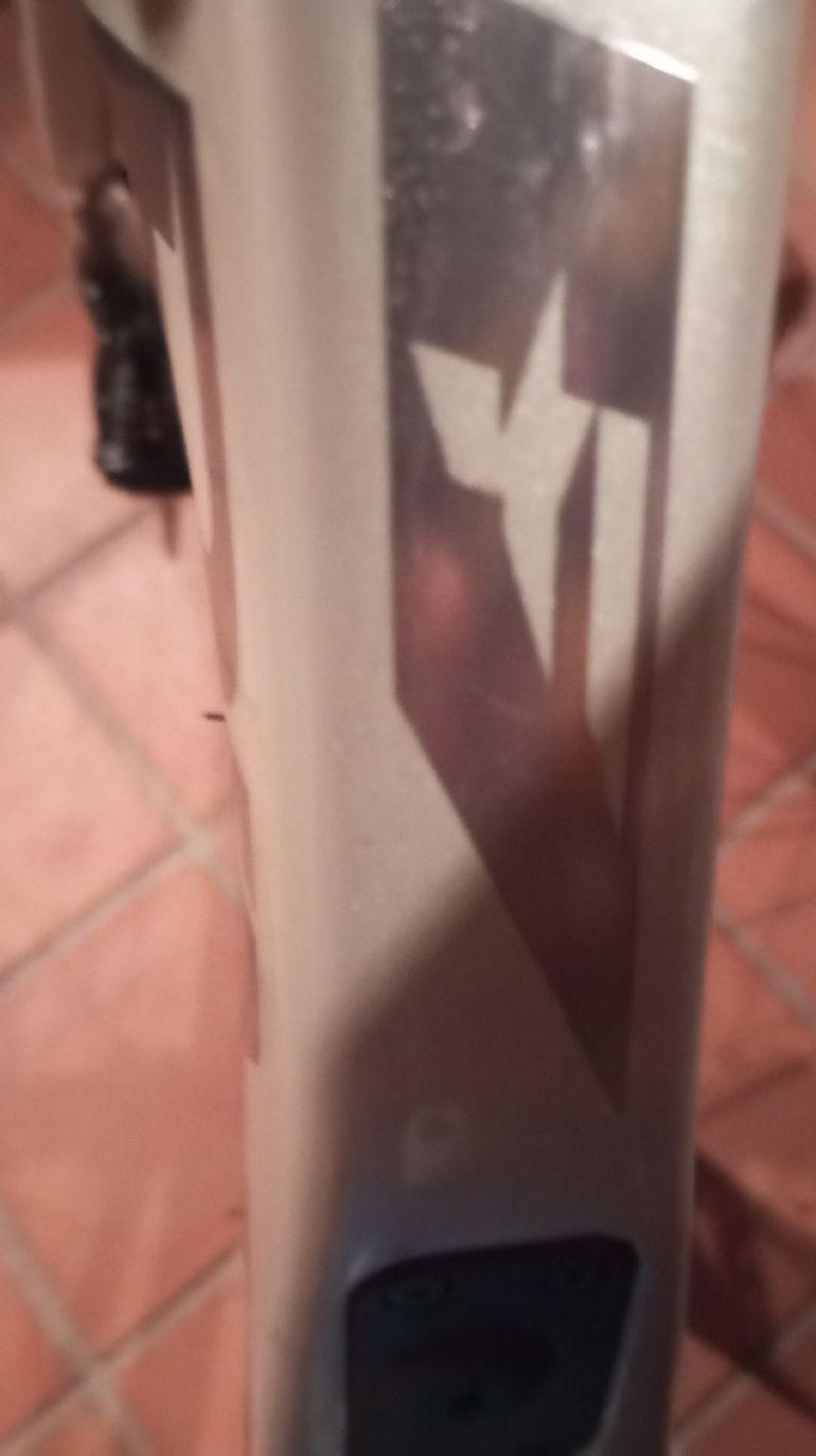 Used Pinarello F Shimano 105 2026 Road & Gravel, Light Gray — image 5 of 7