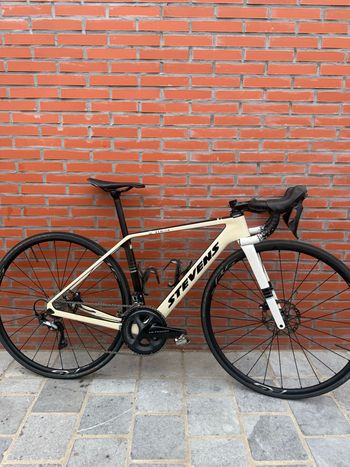 Stevens Custom Shimano Ultegra 2023 Road & Gravel de segunda mano, Blanco — imagen 1 de 8