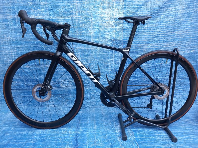 Used Giant TCR Advanced Pro Team Disc 2021 2021 Road & Gravel
