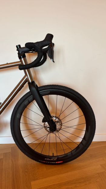 gloria All Road 2026 Road & Gravel de segunda mano, Gris claro — imagen 2 de 12