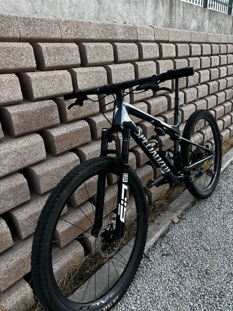 Specialized Epic 9 Pro 2027 2027 Mountainbike d'occasion — image 2 sur 20