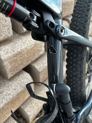 Used Specialized Epic 9 Pro 2027 2027 Mountainbike, Blue, 29 — image 16 of 20
