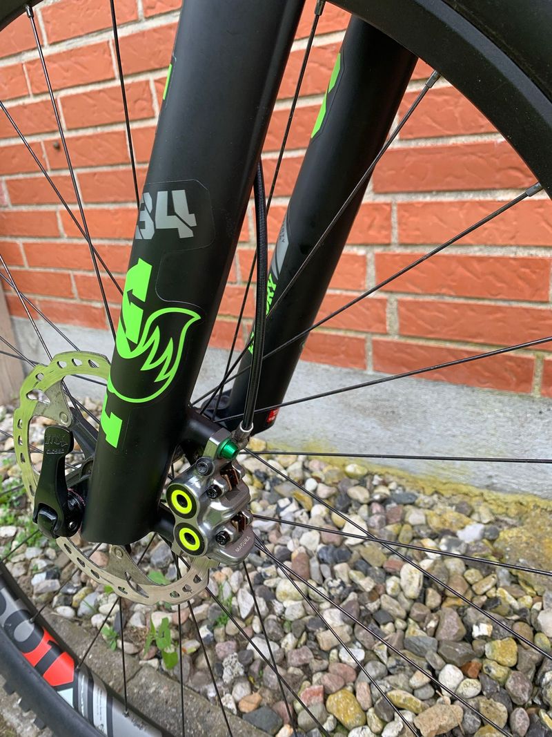 Used Yeti ARC T2 2024 2024 Mountainbike, Black, 29 — image 7 of 10