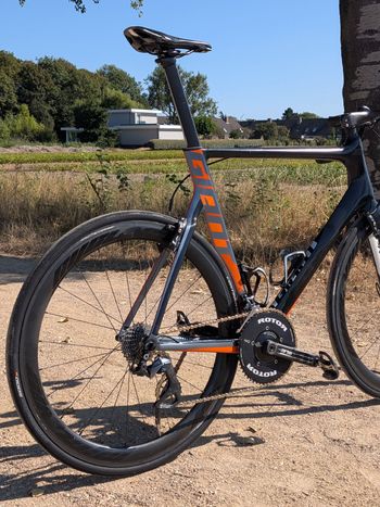 Gebrauchtes Giant Propel Advanced 1 2016 2016 Road & Gravel, Schwarz — Bild 2 von 9