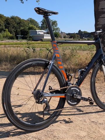 Used Giant Propel Advanced 1 2016 2016 Road & Gravel, Black — image 2 of 9