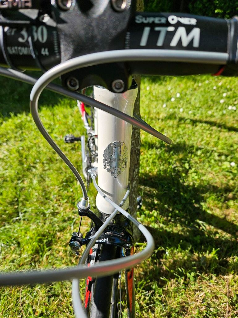 Used Bianchi Via Nirone 7 Alu Carbon mit Ultegraa Vollausstattung 2006 Road & Gravel, White — image 7 of 11