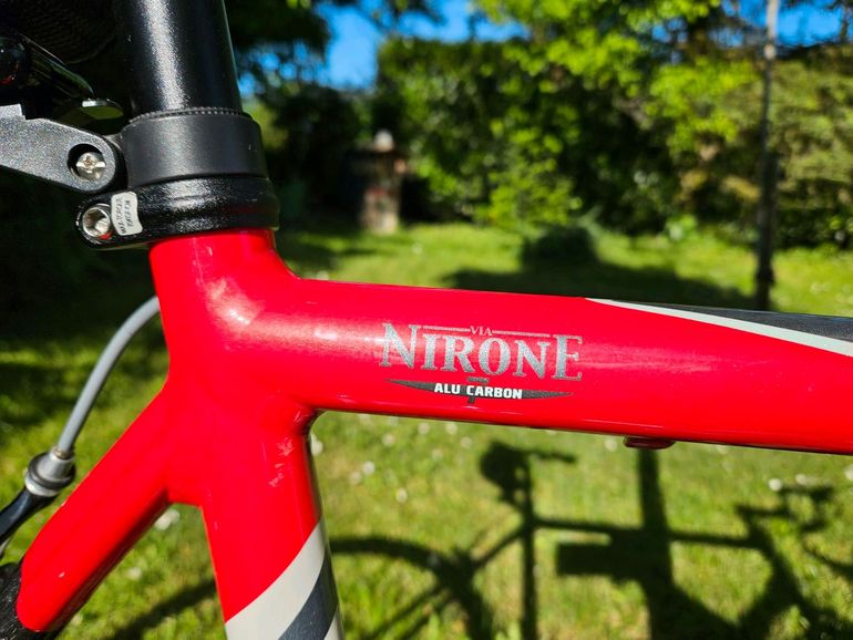 Used Bianchi Via Nirone 7 Alu Carbon mit Ultegraa Vollausstattung 2006 Road & Gravel, White — image 3 of 11