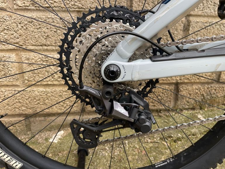 Orbea RISE H10 2023 2023 Mountainbike usato, Grigio chiaro — immagine 3 di 8