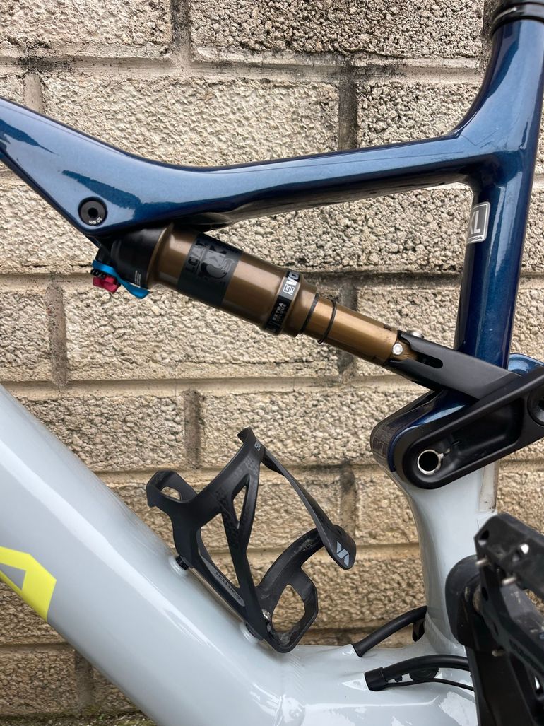 Orbea RISE H10 2023 2023 Mountainbike usato, Grigio chiaro — immagine 4 di 8