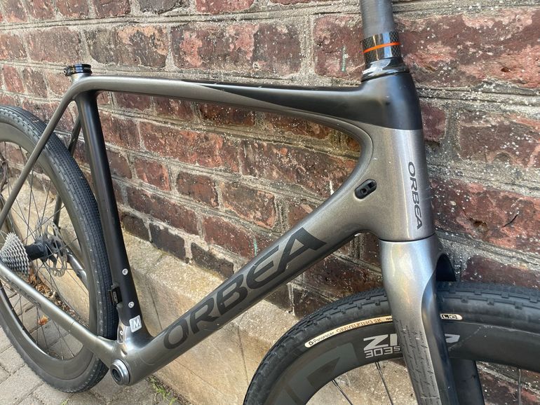 Gebrauchtes Orbea TERRA M30 2021 Frameset 2021 Road & Gravel, Hellgrau — Bild 4 von 14