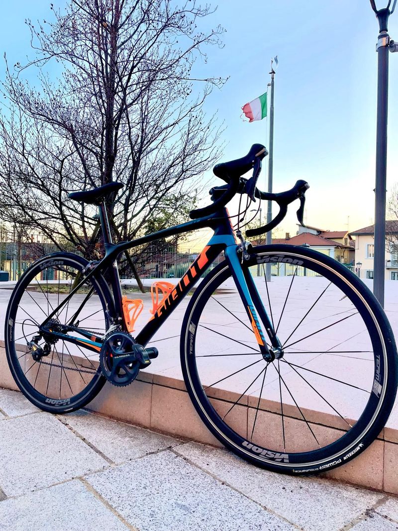 Gebrauchtes Giant TCR Advanced 2017 2017 Road & Gravel