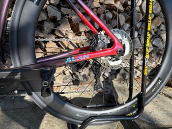 Used Alan Custom Shimano Ultegra Di2 2024 Road & Gravel, Red — image 13 of 17
