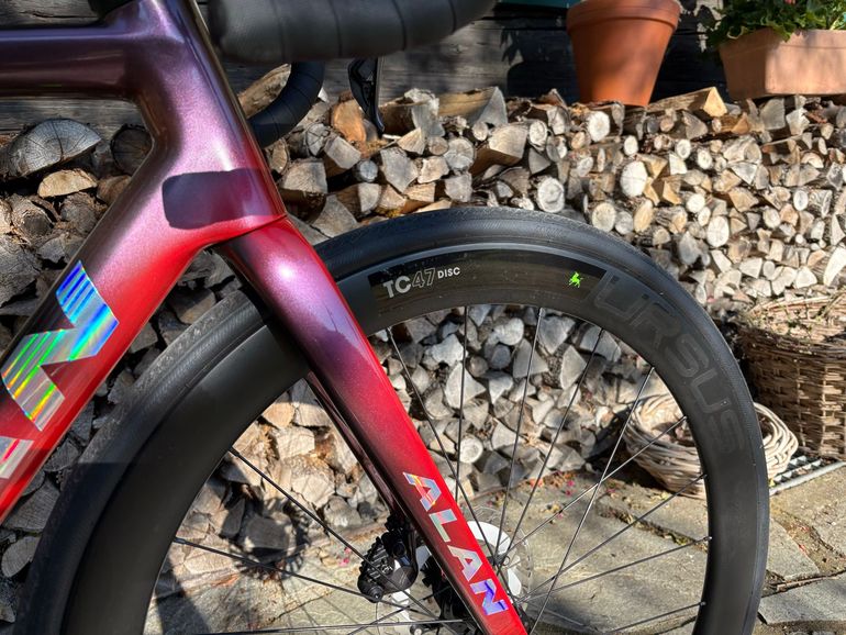 Used Alan Custom Shimano Ultegra Di2 2024 Road & Gravel, Red — image 14 of 17