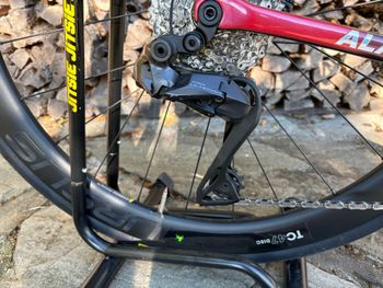 Used Alan Custom Shimano Ultegra Di2 2024 Road & Gravel, Red — image 15 of 17