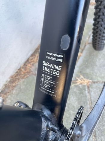 Gebrauchtes Merida Big nine Shimano Deore 2022 Mountainbike, Schwarz — Bild 9 von 12