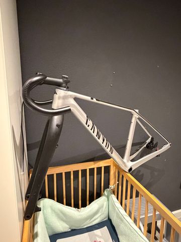 Used Canyon Exceed CF 7 2023 Frameset 2023 MTB