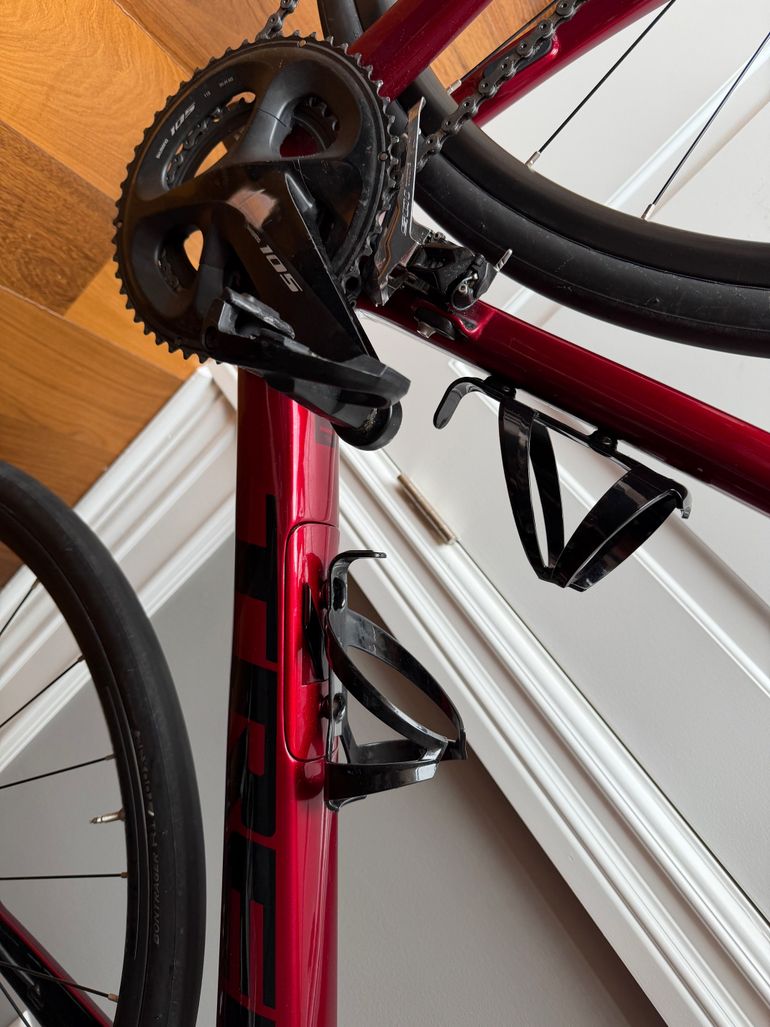 Used Trek Domane SL 5 2020 2020 Road & Gravel, Red — image 8 of 14