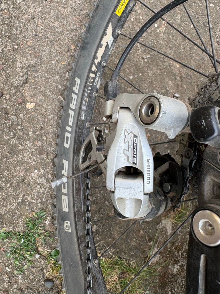 Used Stevens Custom Shimano Deore XT 2007 Mountainbike, Black — image 3 of 6