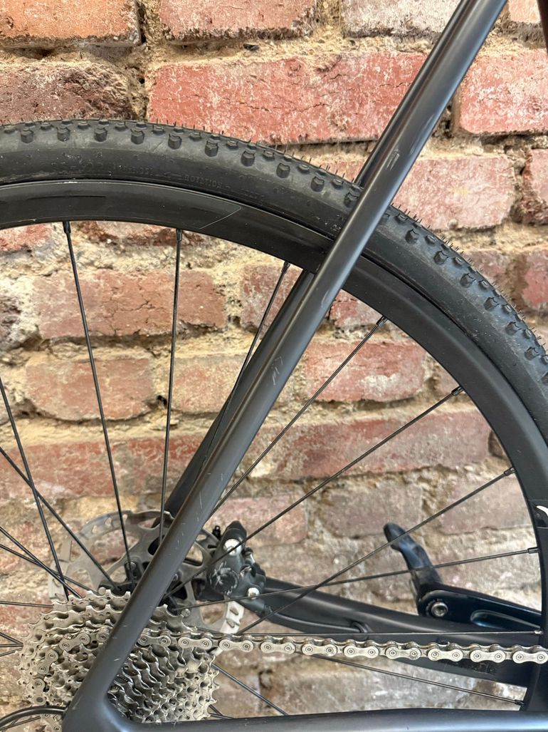 Gebrauchtes Canyon Endurace CF 6 2024 2024 Road & Gravel, Schwarz — Bild 5 von 9