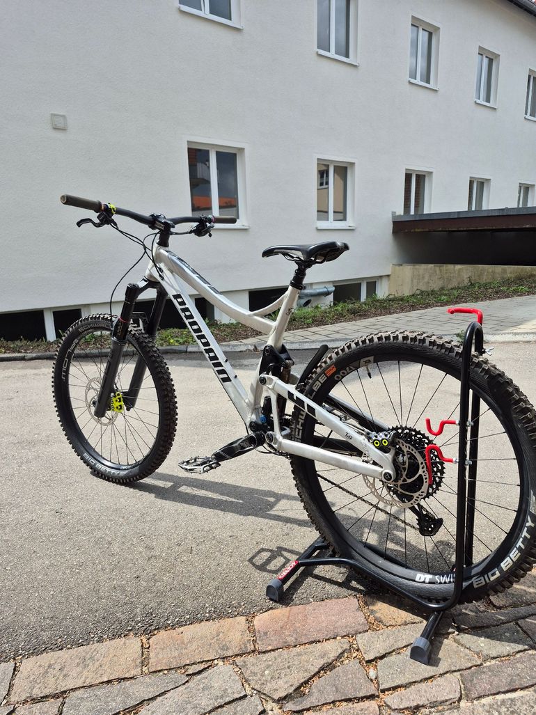 Propain Tyee AL 27.5 Start 2019 2019 Mountainbike usato, Grigio chiaro — immagine 4 di 4