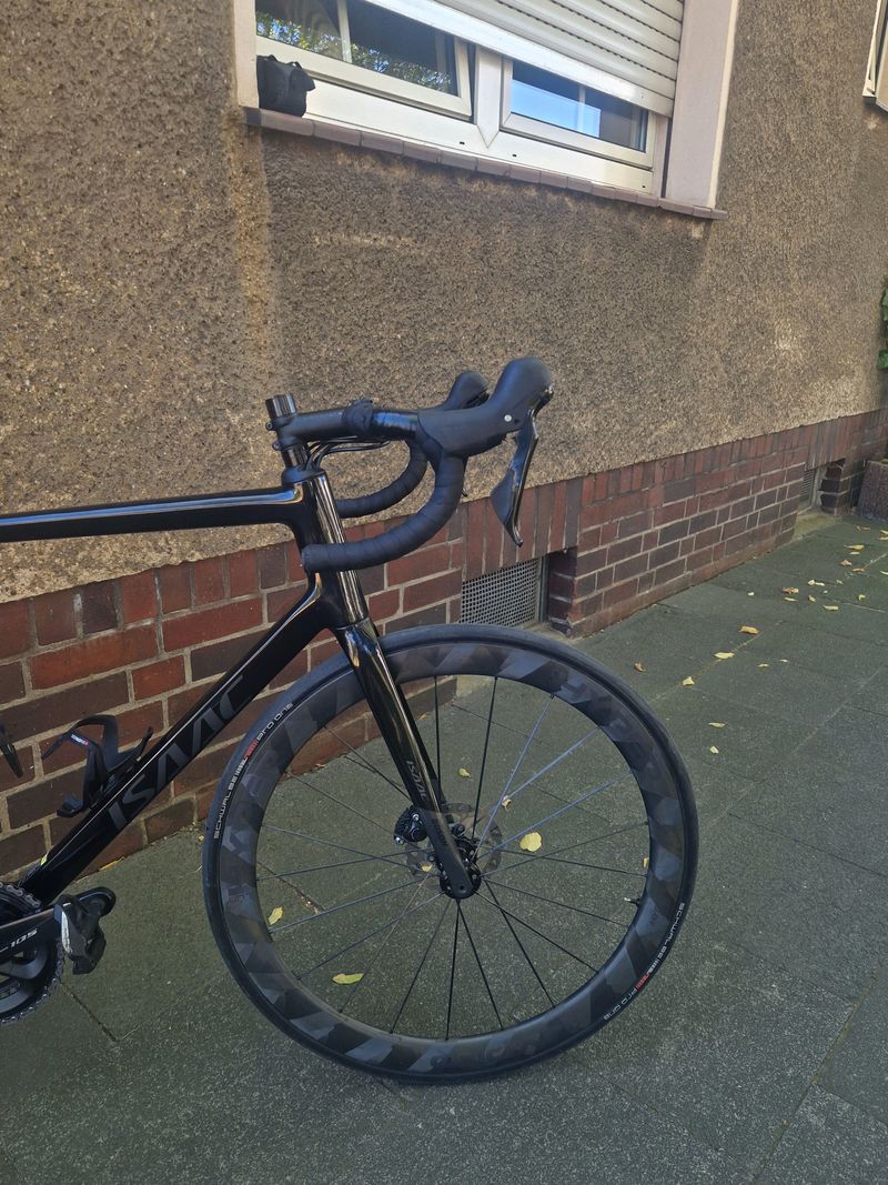 Used Isaac 2024 2024 Road & Gravel, Black — image 3 of 11