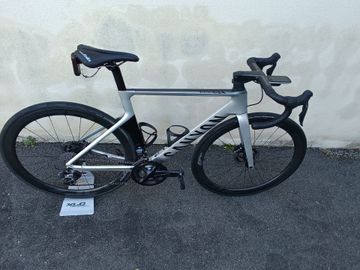 Tweedehands Canyon Aeroad CF SL Disc 8.0 Di2 2020 2020 Road & Gravel