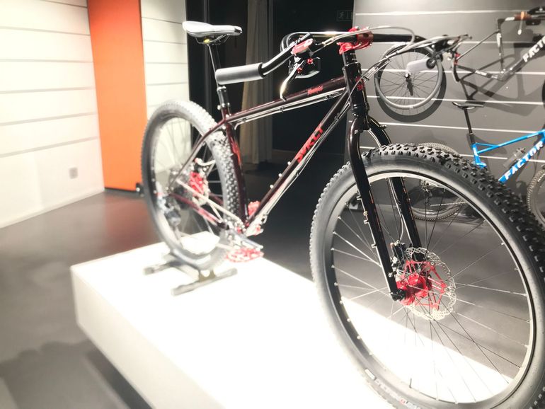 Gebrauchtes Surly Krampus SRAM GX Eagle AXS 2022 Road & Gravel, Rot — Bild 13 von 16