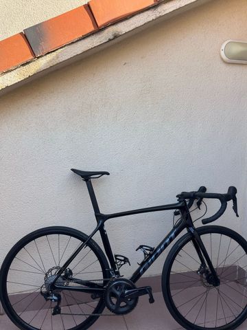 Used Giant TCR Advanced Disc 2 2022 2022 Road & Gravel