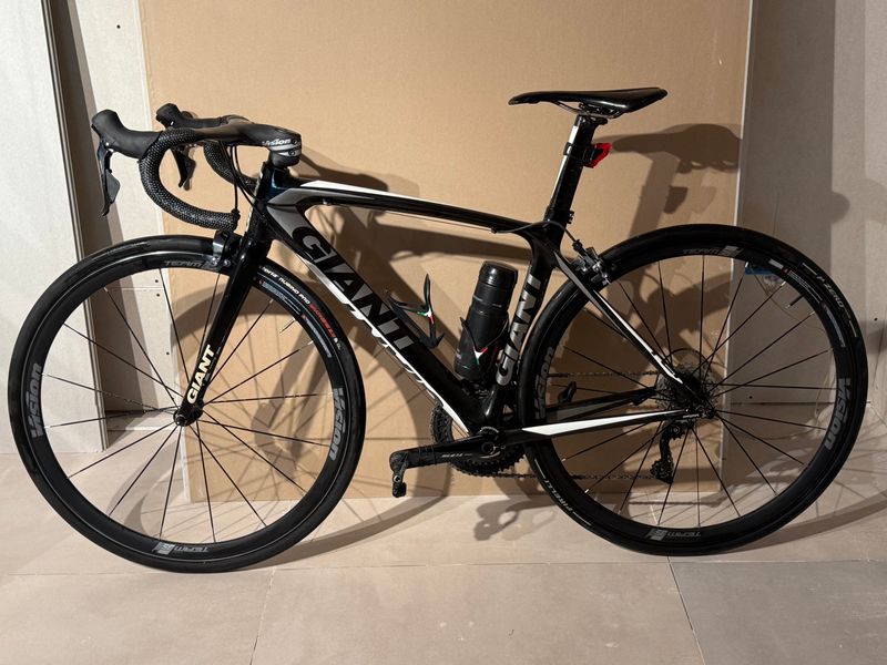 Used Giant TCR Composite 2 2012 2012 Road & Gravel, Black — image 2 of 9