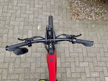 Åska Super Commuter 2023 Mountainbike usato, Rosso — immagine 3 di 7