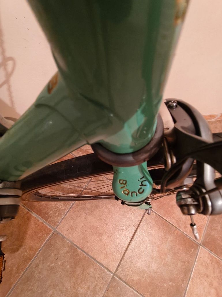 Used Bianchi Custom Other Shimano 1991 Road & Gravel, Green — image 8 of 10