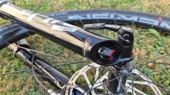 Propain Hugene CF 29" Performance 2021 2021 Mountainbike d'occasion — image 31 sur 48