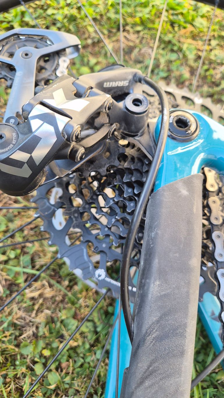 Propain Hugene CF 29" Performance 2021 2021 Mountainbike d'occasion — image 38 sur 48