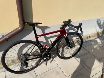 Käytetty 3T STRADA RIVAL AXS 2X12 2024 2024 Road & Gravel