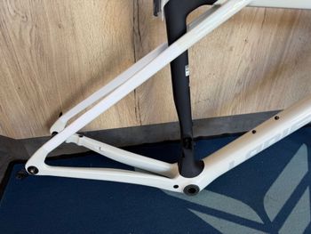 Używany Lapierre Xélius DRS 8.0 2026 Frameset 2026 Road & Gravel — zdjęcie 3 z 5