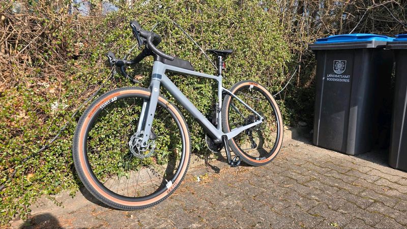 Focus Atlas Shimano GRX 2024 2024 Road & Gravel de segunda mano