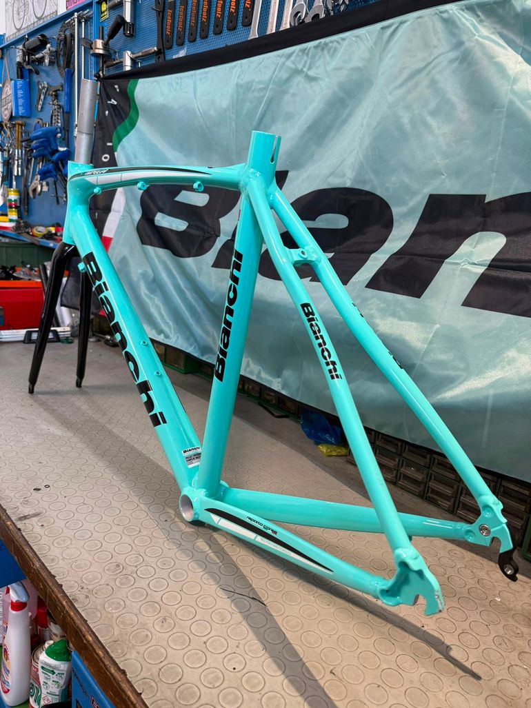 Used Bianchi Impulso 2020. NUOVO. NOS. Frameset – $ 400 | buycycle