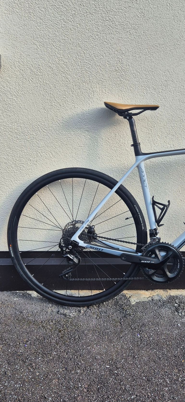 Gebrauchtes Scott Addict 20 disc 2019 2019 Road & Gravel, Hellgrau — Bild 3 von 7