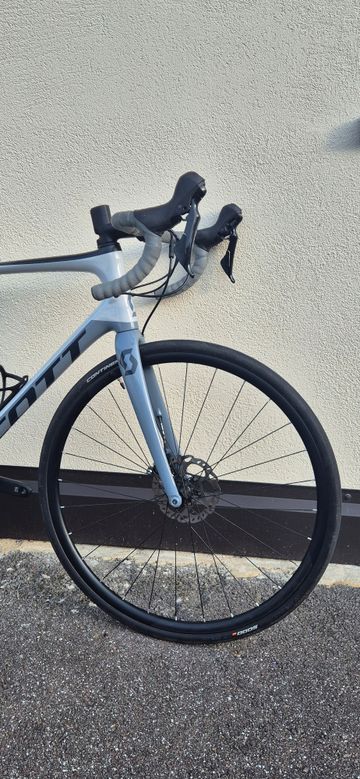 Tweedehands Scott Addict 20 disc 2019 2019 Road & Gravel — afbeelding 4 van 24