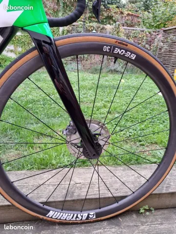 Brugt Trek Émonda SL 7 2023 2023 Road & Gravel — billede 3 af 8