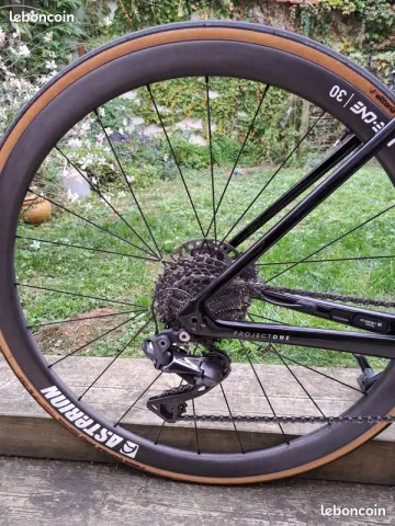 Brugt Trek Émonda SL 7 2023 2023 Road & Gravel — billede 4 af 8