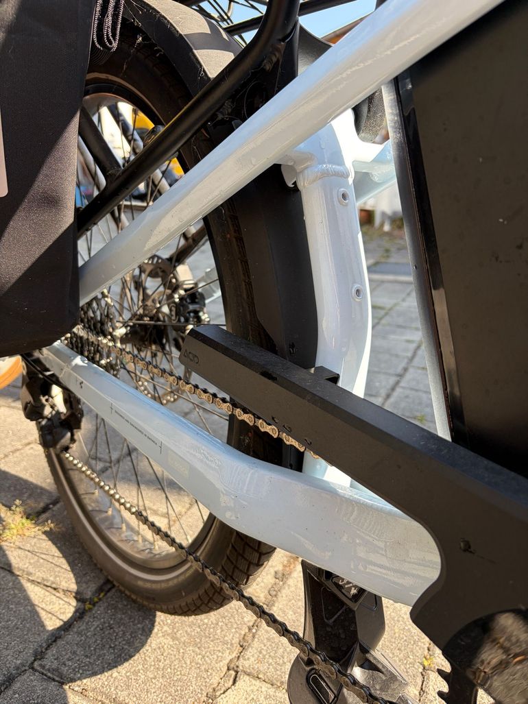 Used CUBE 2024 Urban, White — image 3 of 4