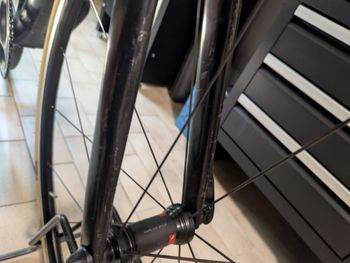 Canyon Ultimate CF SLX 8.0 2018 2018 Road & Gravel usato, Nero — immagine 4 di 9