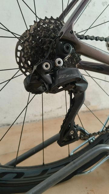 Giant Defy Advanced 1 2023 2023 Road & Gravel d'occasion — image 3 sur 10
