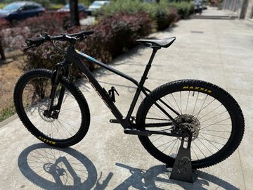 Gebrauchtes Orbea ALMA M50 2024 2024 Mountainbike, Schwarz, 29 — Bild 6 von 9