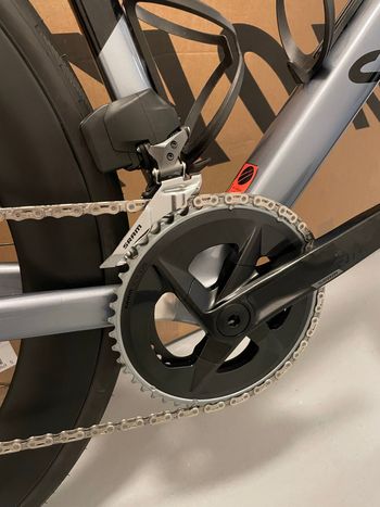 Canyon Ultimate CF 7 AXS 2026 2026 Road & Gravel usato, Grigio chiaro — immagine 11 di 15