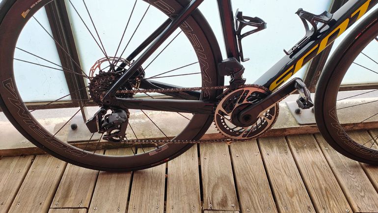 Scott Addict RC Pro 2023 2023 Road & Gravel de segunda mano, Negro — imagen 3 de 4
